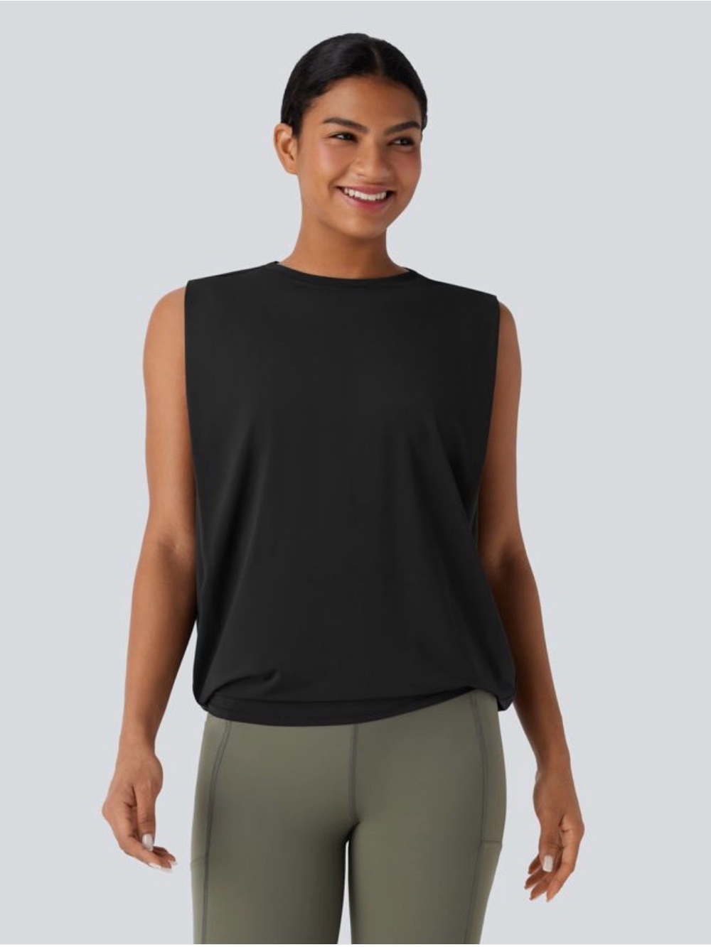 HALARA Black Muscle Tank Top - Women